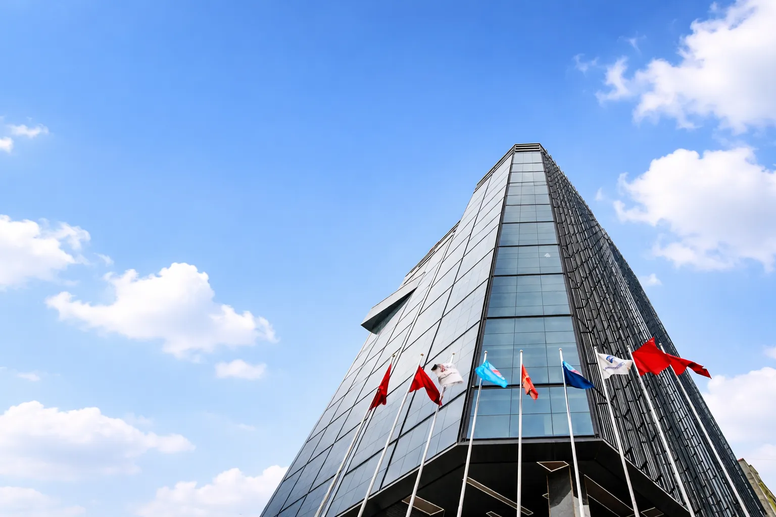 Disciplined underwriting – Flexible solutions